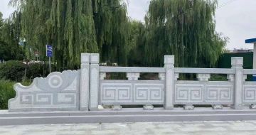 盘锦 芝麻灰桥栏杆、河道栏杆安装效果