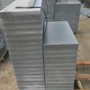 盘锦 芝麻灰火烧面300*600*50地铺石材