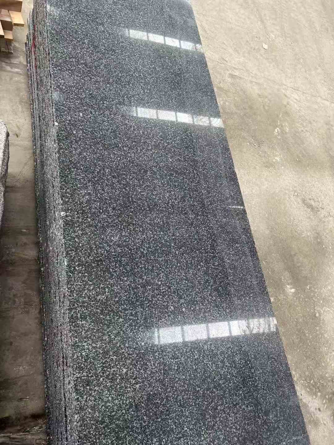 盘锦 芝麻黑光面