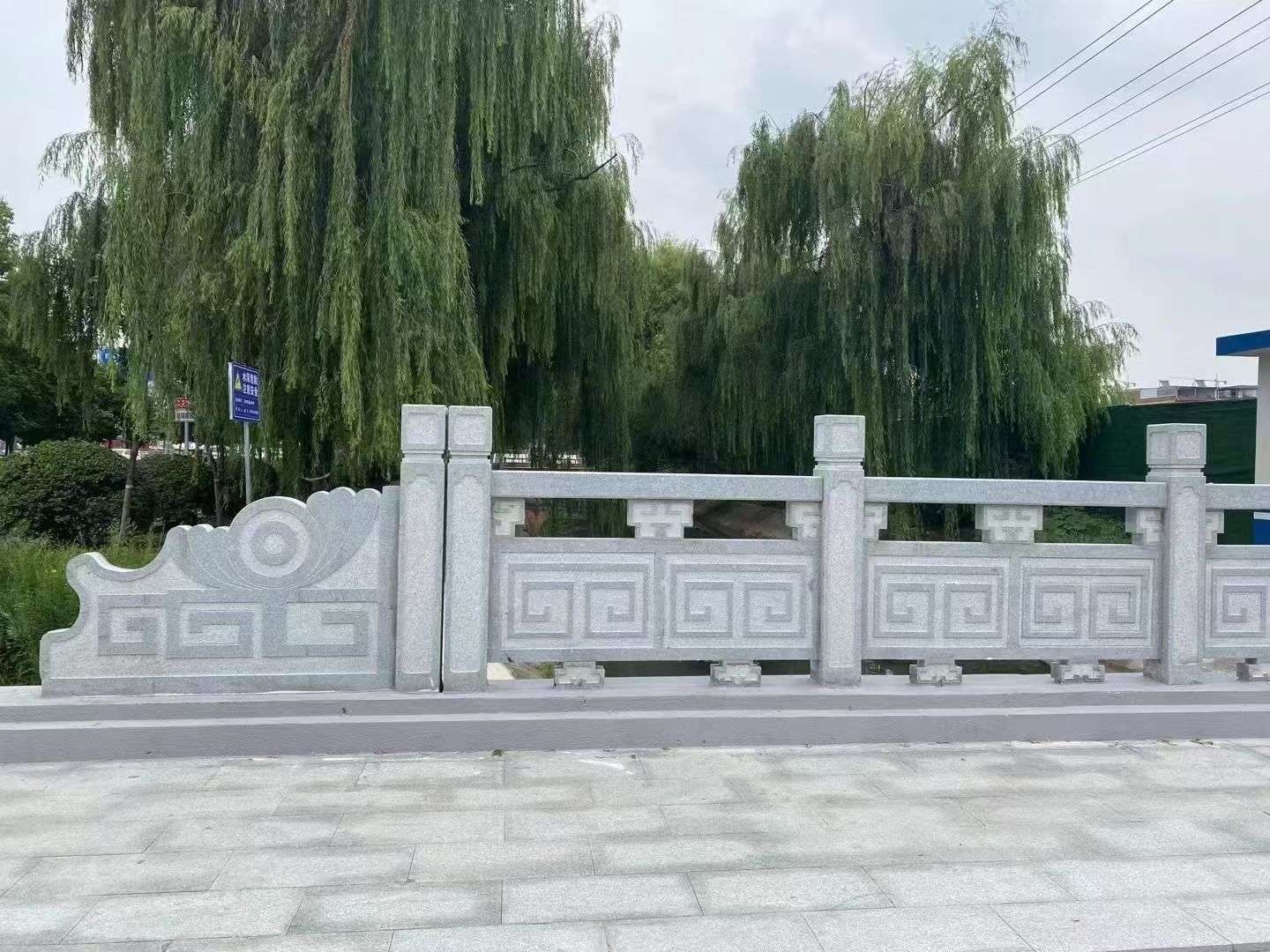 盘锦 芝麻灰桥栏杆、河道栏杆安装效果