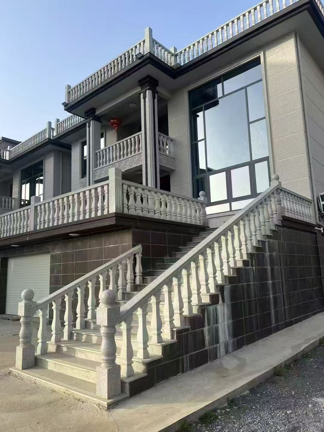 盘锦 芝麻白别墅阳台栏杆，楼梯栏杆