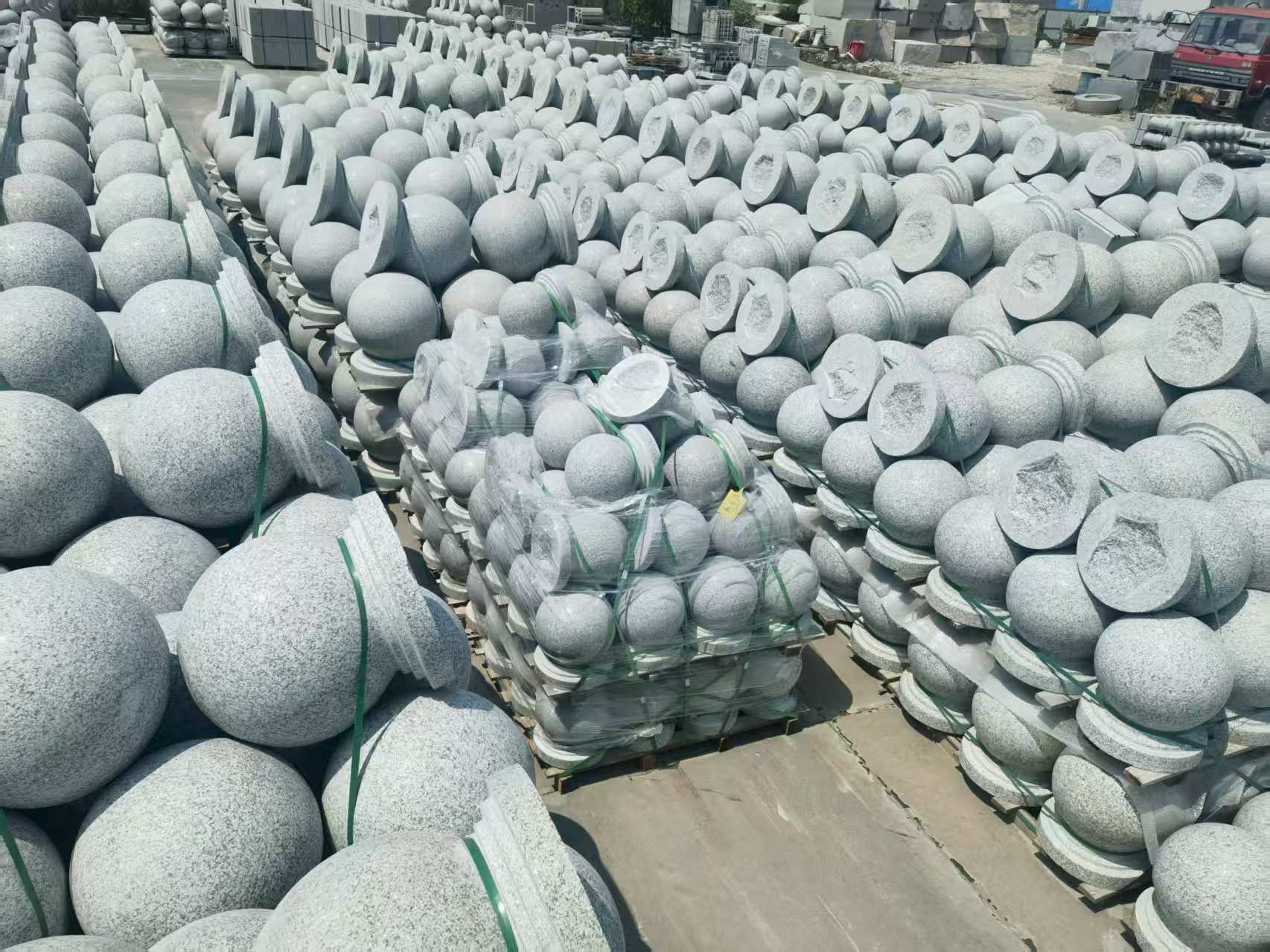 盘锦 花岗岩实心圆球，石球，挡车球，挡车石，车止石，路障石。